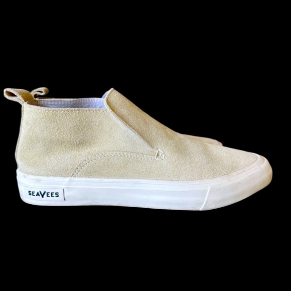 SeaVees Huntington Middie Sneakers ladies 9.5 suede very good condition - Picture 1 of 12